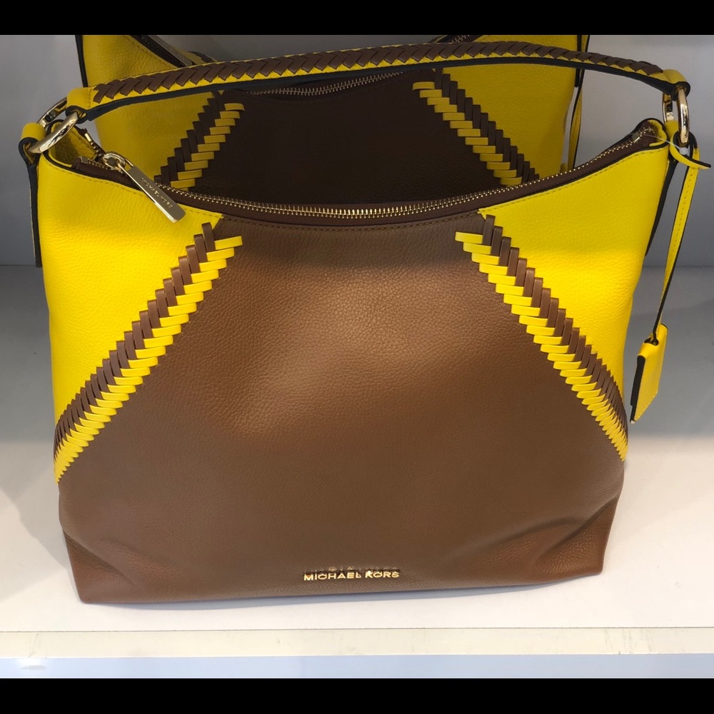 Michael Kors Handbag (your choice) - Picture 1 of 8